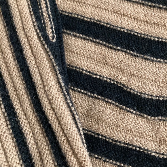 Trina Turk Womens 100% Merino Wool Striped Sweater with Shoulder Button Detail - Picture 7 of 7